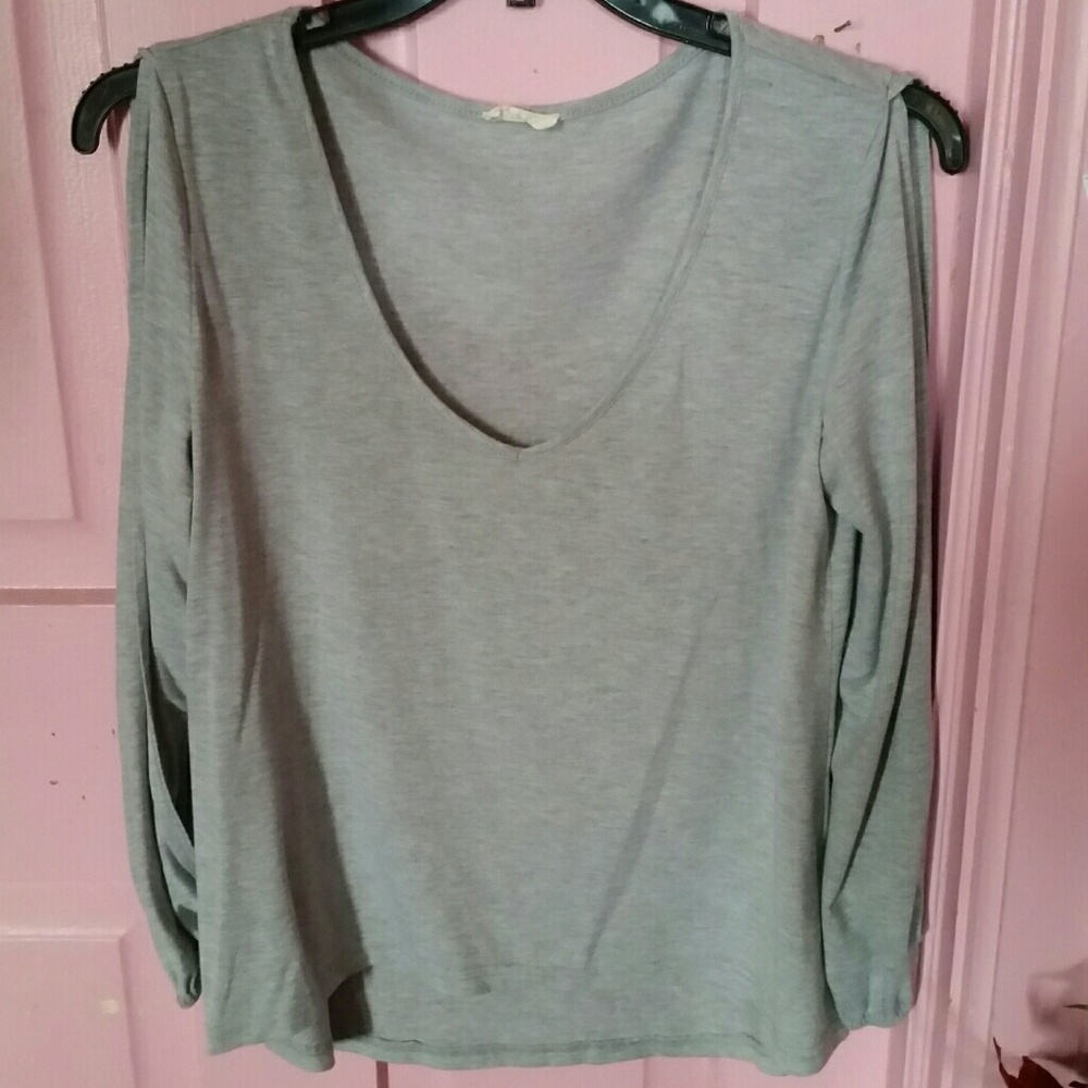 Tobi slit sleeve top